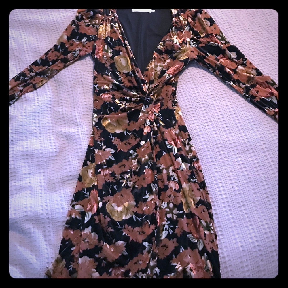 ASTR the Label midi dress